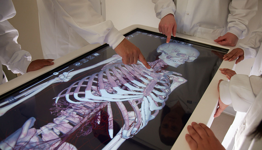 Laboratorios e instalaciones de primer nivel en la Facultad de Ciencias de la Salud en la USIL Laboratorios e instalaciones de primer nivel en la Facultad de Ciencias de la Salud en la USIL