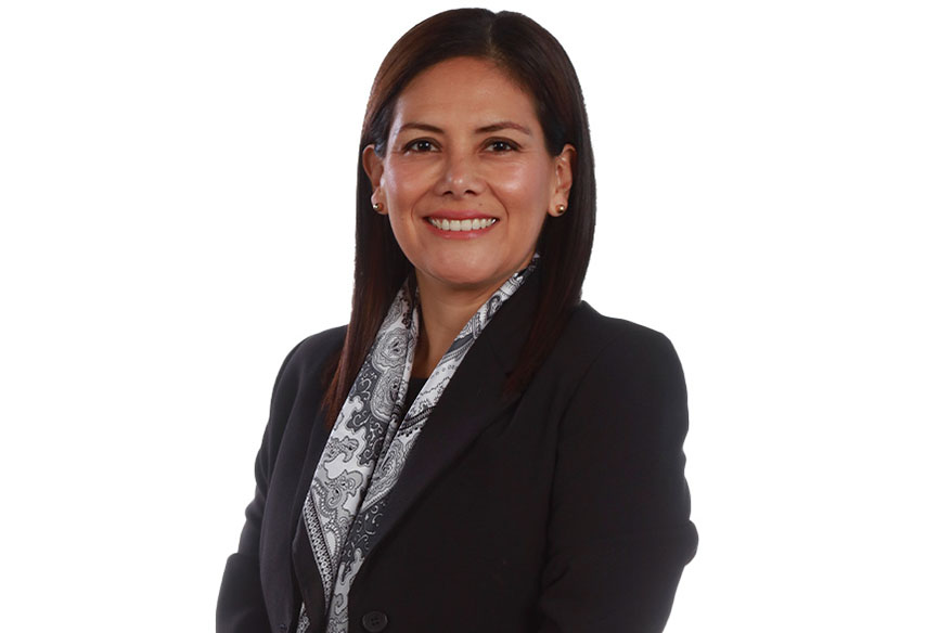 Luz María Cano, directora de la carrera de Ingeniería Industrial y Comercial