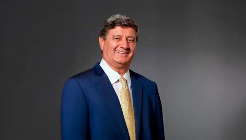 RAUL DIEZ CANSECO RAUL DIEZ CANSECO