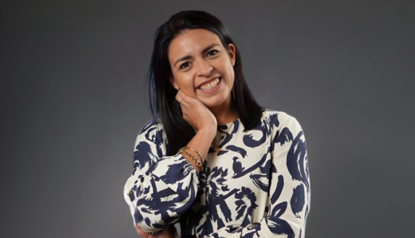 Silvana Bejarano Silvana Bejarano