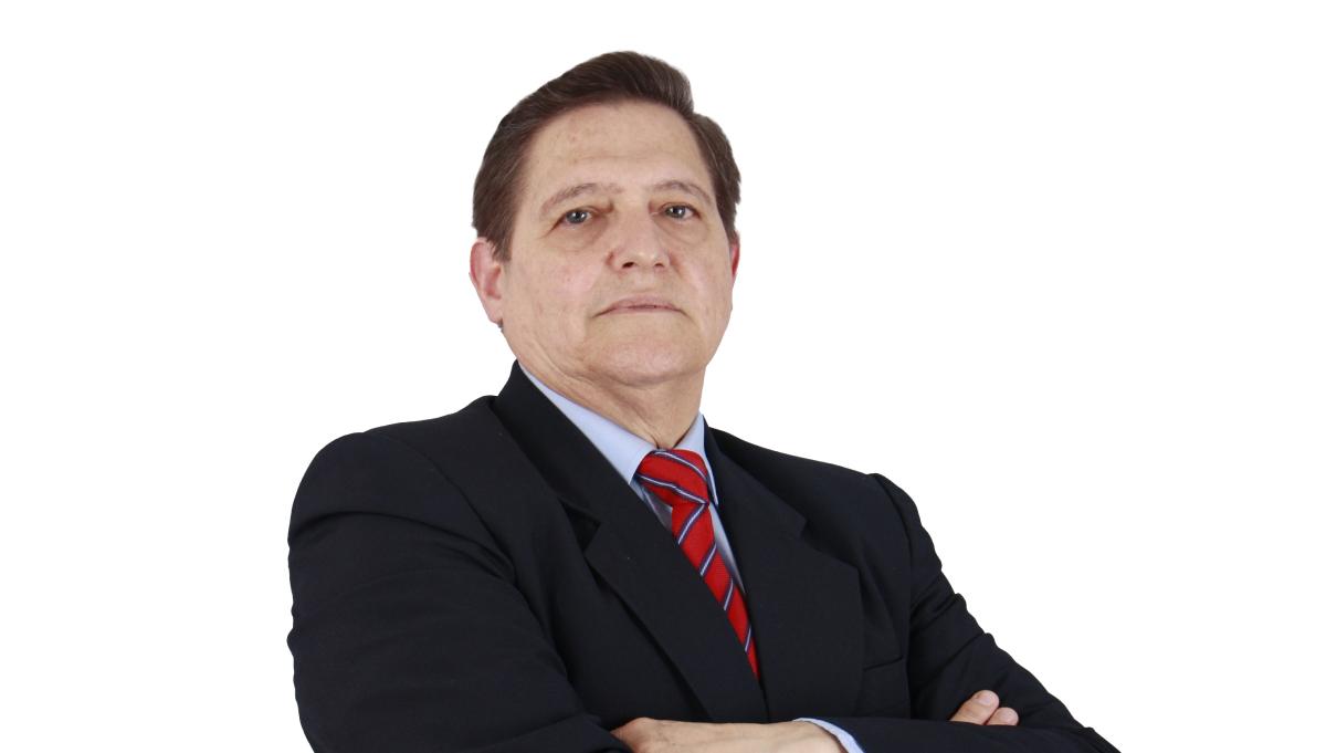 Dr. Javier Ramírez Corzo