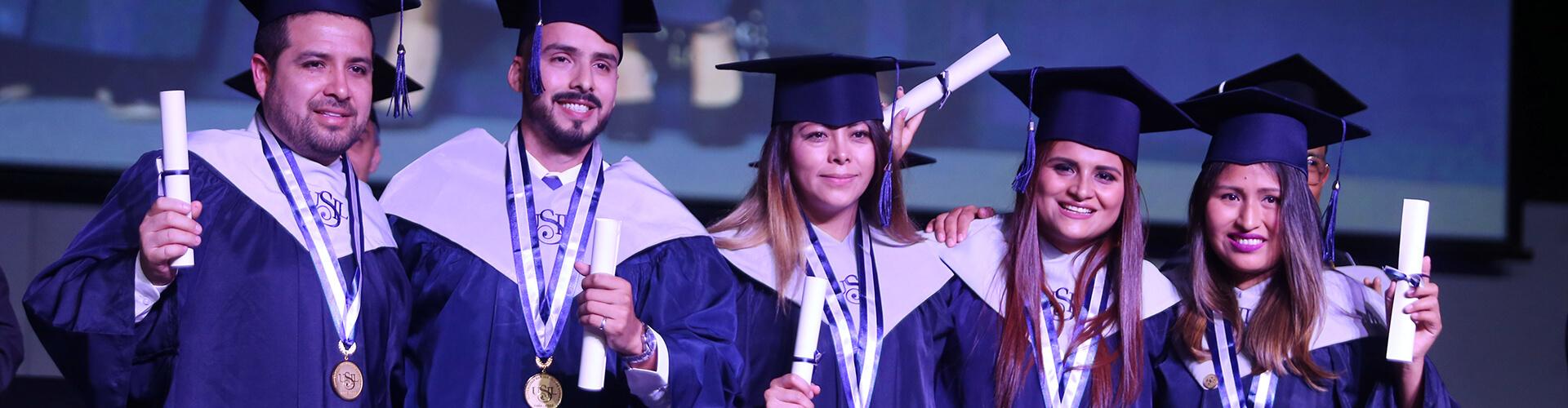 Graduación USIL Graduación USIL