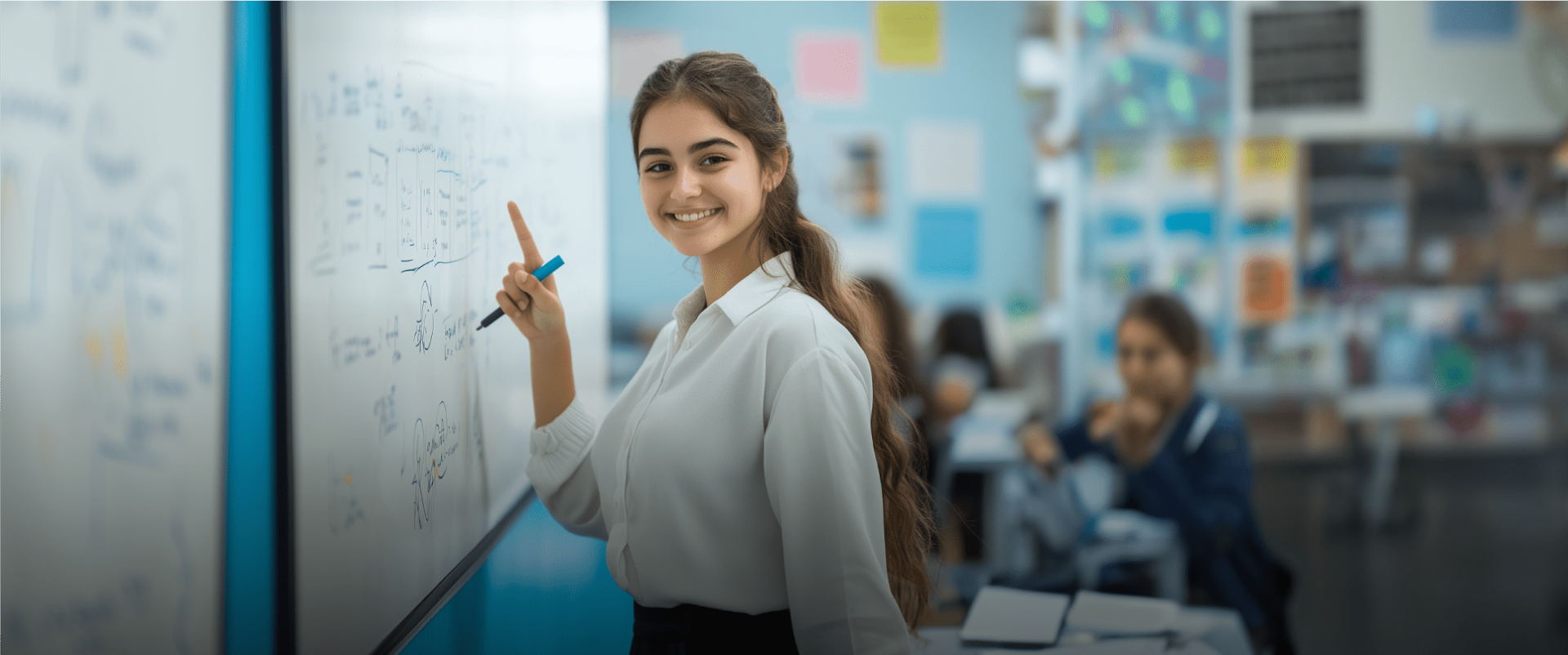 Educación con especialidad en letras y humanidades